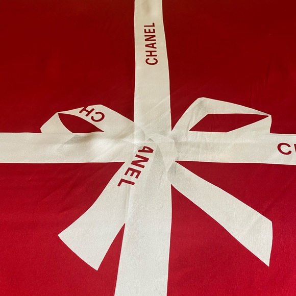 Auth Chanel Vintage Logo Silk Square Scarf Gift Red Ribbon 35 inch Authentic - Picture 2 of 15